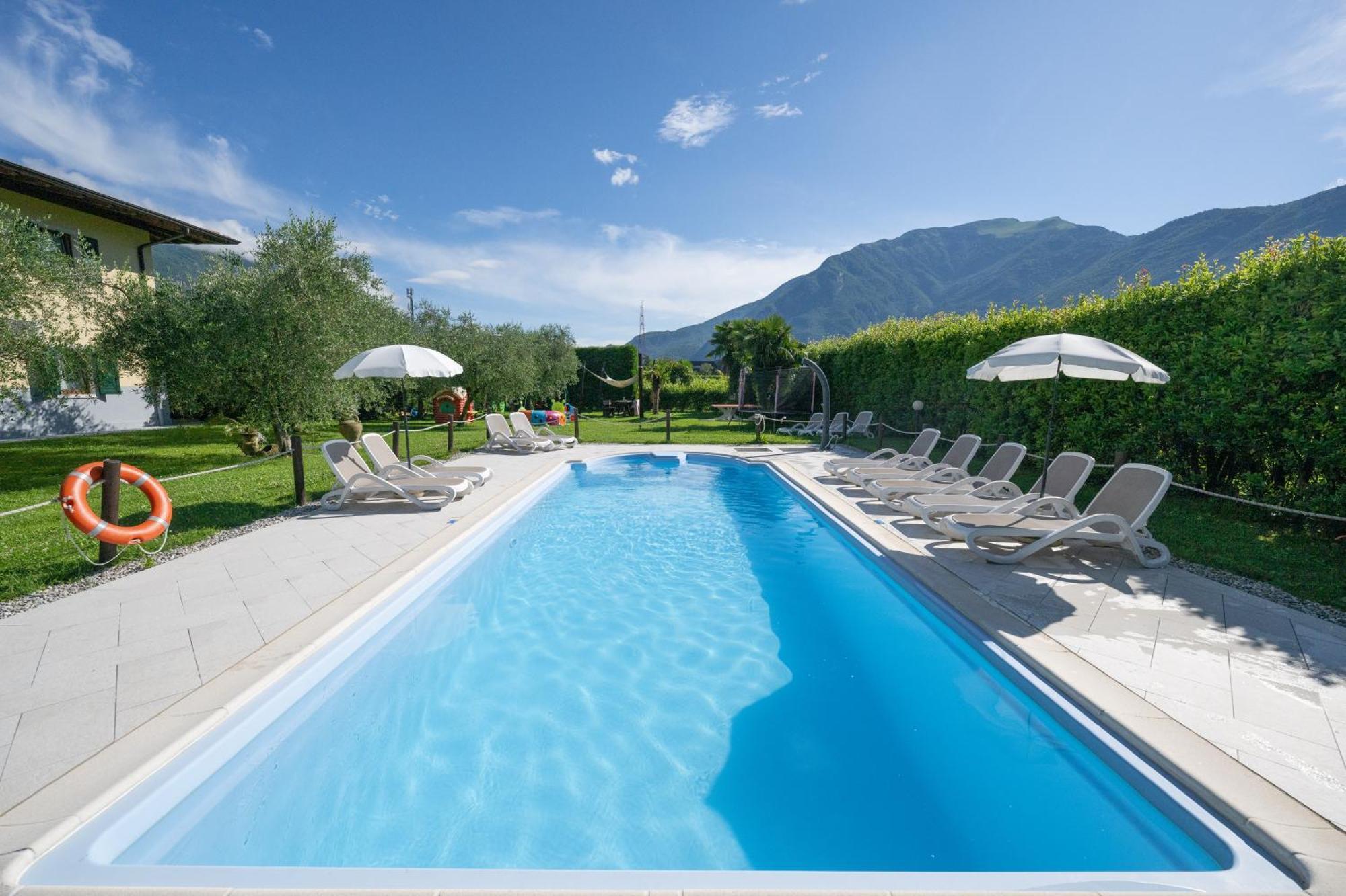 Agritur Girasole Guest House Arco Exterior photo